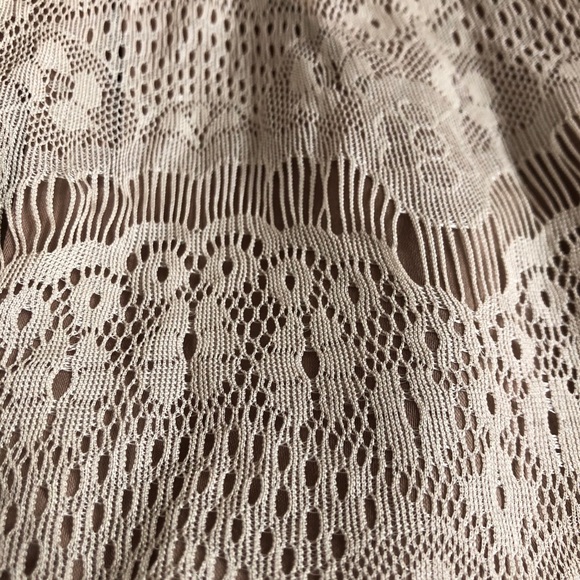 Lulus lace mini dress - Picture 3 of 8